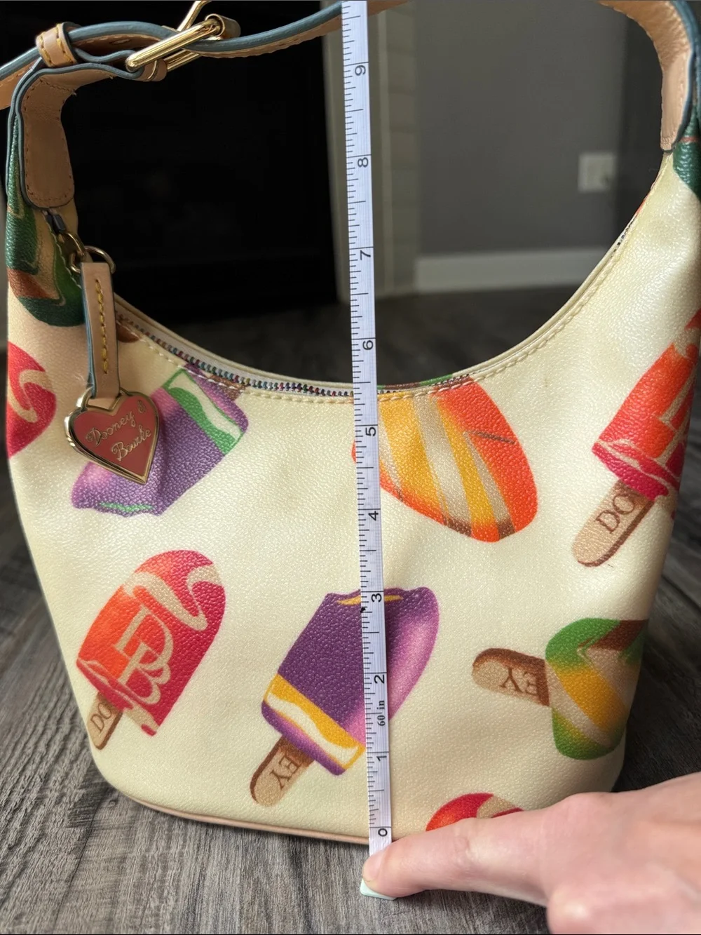 Dooney & Bourke Cream Shoulder Bag with Multicolor Popsicle Print - Picture 4 of 7